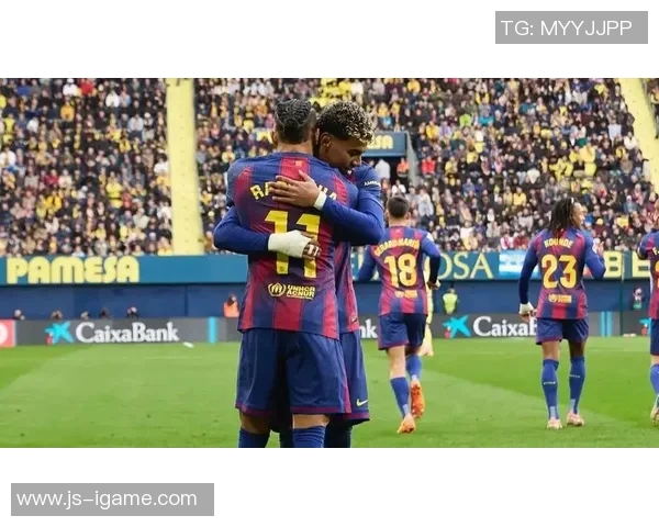 马竞2-0黄潜取西甲首胜，巴里奥斯破门，冈萨雷斯建功